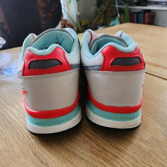 New Balance 530 90's Remix Encap Sneakers Womens Gray Orange Black White Size 10 - Picture 6 of 9